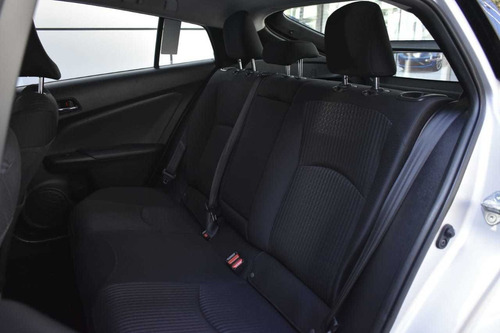 Imagen 10 de 14 de Toyota Prius 2017 1.8 Base Cvt