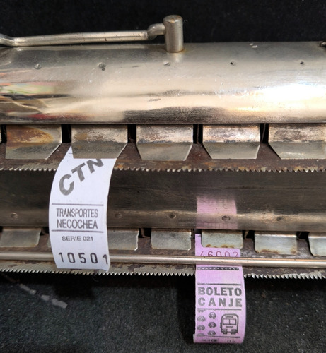 Boletera Colectivo 24 Rollos, 2 Pisos Completa, Buen Estado (Usado)