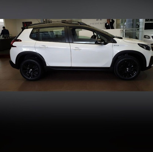 Imagen 15 de 16 de Peugeot 2008 Style Ult Unidad Con Pico Y Placa Promooo