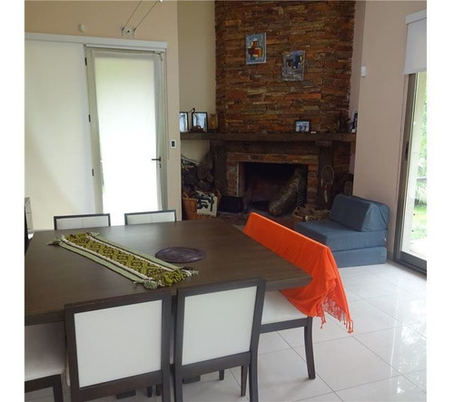 Imagen 5 de 16 de Casa Venta C/amarra 4amb Club Jard Naut Escobar