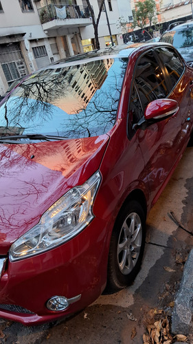 Peugeot 208 1.6 Allure Touchscreen