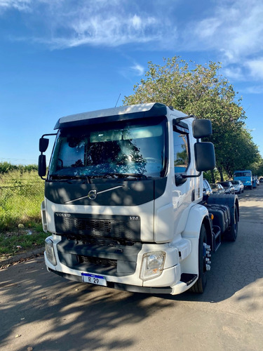 Caminhao Volvo Vm 330 2019