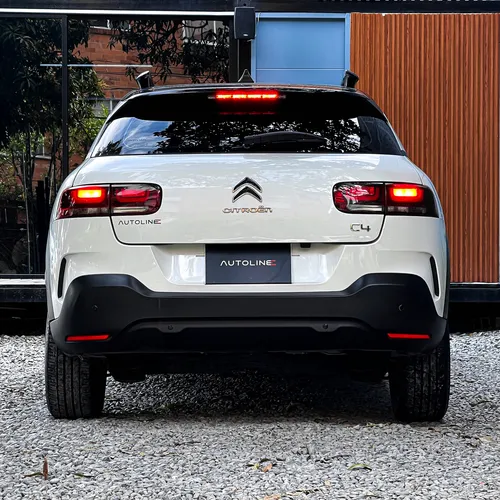 Citroën C4 Cactus 1.6 Shine Turbo Aut