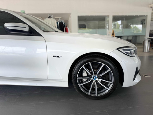 330e 2022