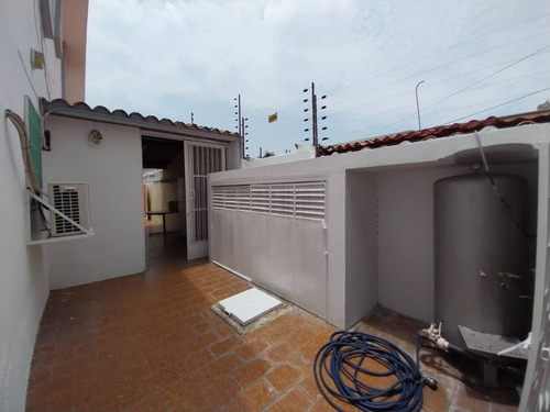 Venta Casa Urb Andres Bello Maracay Estado Aragua Código 241059