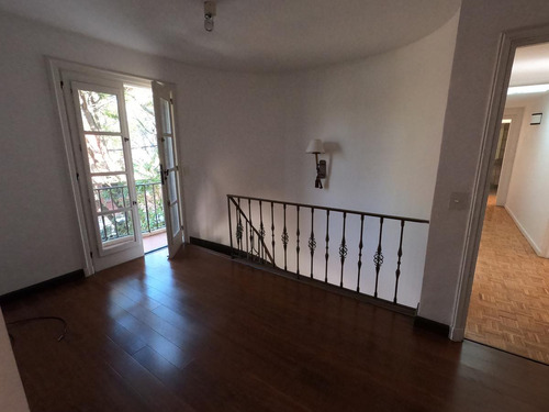 Casa A La Venta En Martinez De 4 Dormitorios - Av Libertador Al Rio - Vieyes 1200