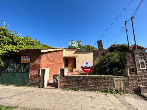 Casa En Venta, Don Bosco 771 Entre Mitre Y Colón, Escobar Centro