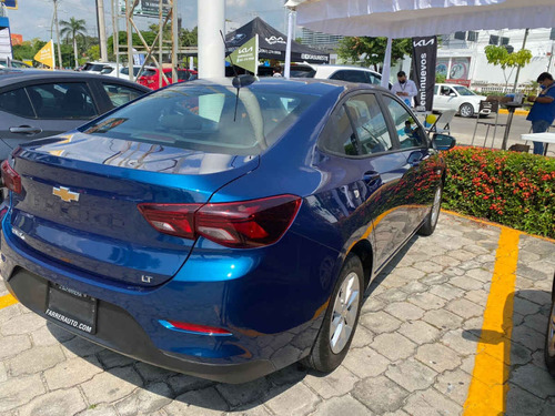 Imagen 14 de 15 de Chevrolet Onix 2021 4p Lt L3/1.0/t Man (c)