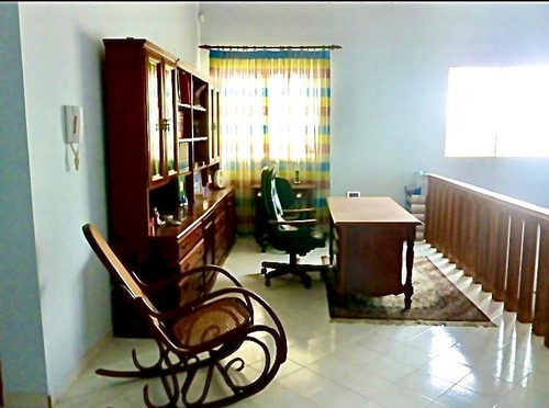Mundo Inn Vende En El Pedregal Linda Casa Con Piscina