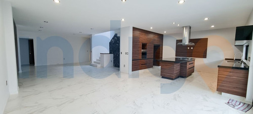 Imagen 12 de 30 de Casa En Venta En Cumbres Del Lago Juriquilla
