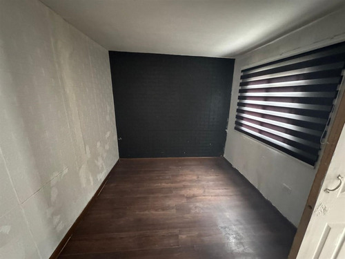 Casa Eventa 4 Dormitorios, 1 Baño, Portal San Ramón,