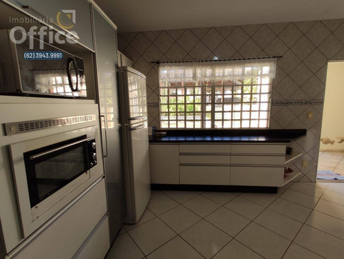 Imagem 14 de 30 de Excelente Casa No Anápolis City De 3 Terrenos - Piscina - Quintal Grande E Gramado - 4 Suítes - 1338 M² - Ca0372