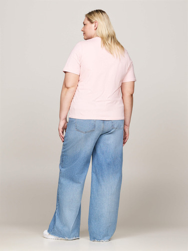 Playera Rosa Con Logo En Script Curve Tommy Hilfiger Mujer