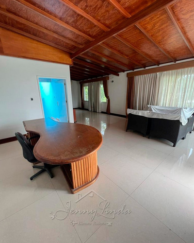 Venta Galpón Zona Industrial La Victoria Aragua