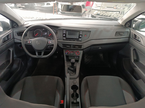 Volkswagen Polo 1.0 MPI TRACK MANUAL