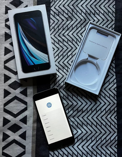 Apple Iphone Se (2da Generación) 64 Gb Blanco Blanco (Usado)