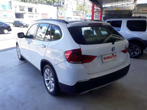 Imagem 2 de 8 de X1 2.0 18i S-drive Automática Gasolina 2012
