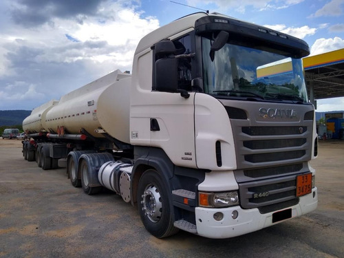 Scânia R440 2013 6x4 - Automático