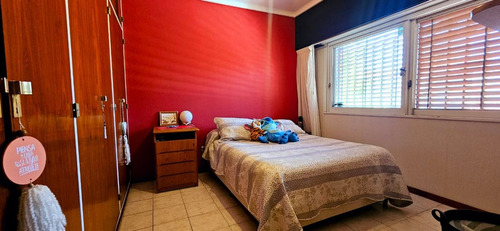 Venta Casa 7 Amb C/parque Pileta Quincho Y Balcon