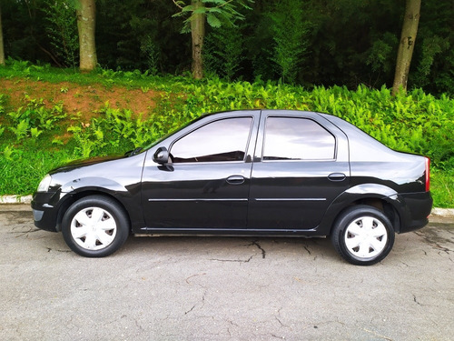 Renault Logan 1.6 Expression 4p