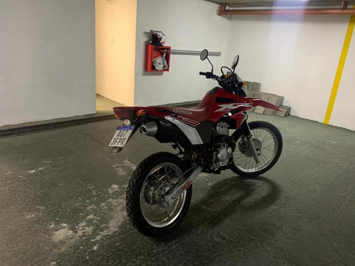 Honda Tornado