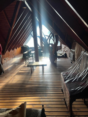 Chalet 5 Ambientes / Padua