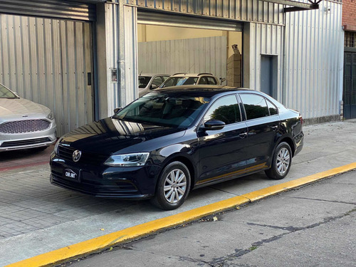 Volkswagen Vento 2.0 Advance Pack Summer /// 2016 - 82.000km