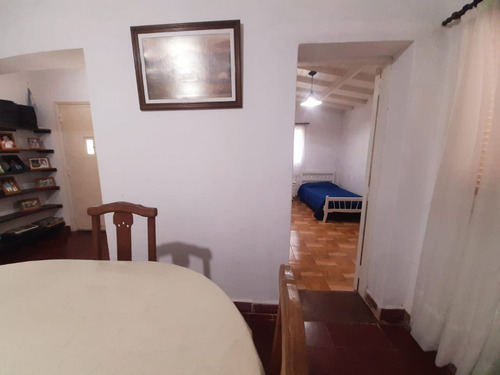 Venta Casa 4 Ambientes Y Amplio Parque Copacabana
