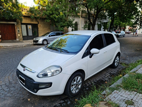 Fiat Punto 1.4 Attractive C/radio Integrada 2013