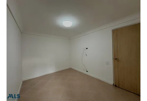 Apartamento En Lalinde Con Generosa Terraza(mls#256169)