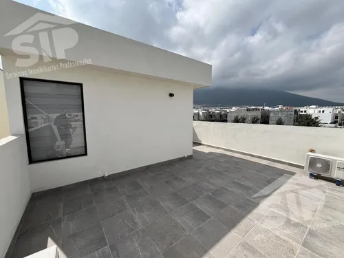 Casa En Venta En Dominio Cumbres García