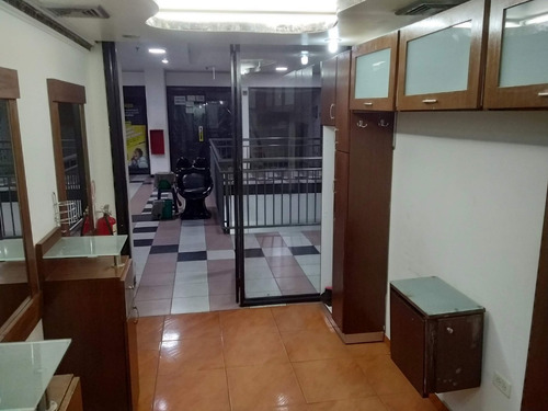 Imagen 10 de 15 de Se Vende Local Comercial Entre La Hoyada Y La Marron