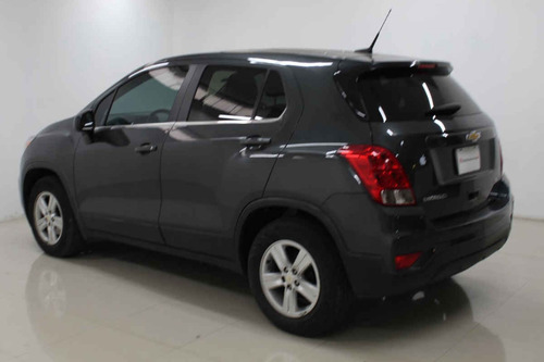 Imagen 3 de 15 de Chevrolet Trax 2017 4 Cilindros