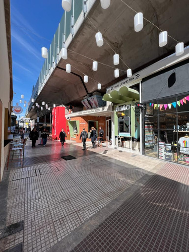Venta Local Comercial Barrio Chino