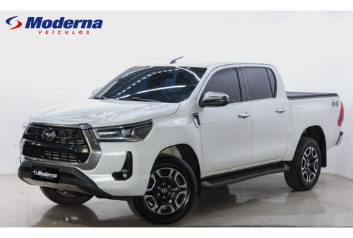 Toyota Hilux 2.8 D-4D TURBO DIESEL CD SRX 4X4 AUTOMÁTICO