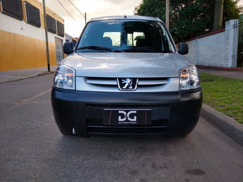 Imagen 14 de 14 de Peugeot Partner Furgon Confort 1.6n 2019