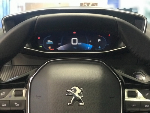 Imagen 24 de 25 de Peugeot 208 Allure 1.6 Stock