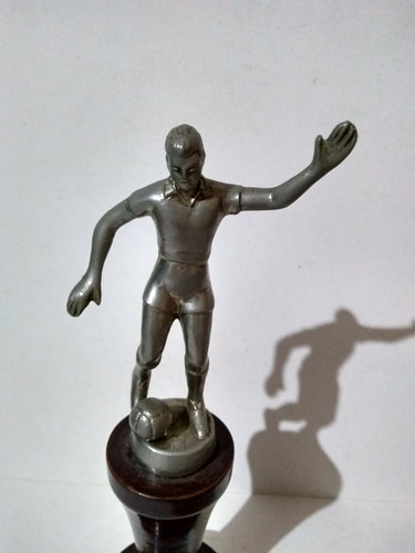 Antigo Troféu De Futebol Não É Gulliver Metal E Madeira (Usado)