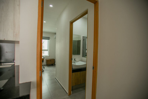 Departamento En Venta Con Alberca Frente Al Tec Torre Libben.