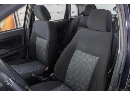 Ford Fiesta 1.6 ROCAM HATCH 8V FLEX 4P MANUAL