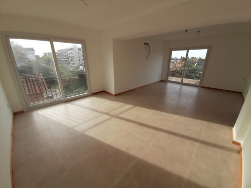 Imagen 3 de 14 de Departamento En Venta En Ituzaingo Norte