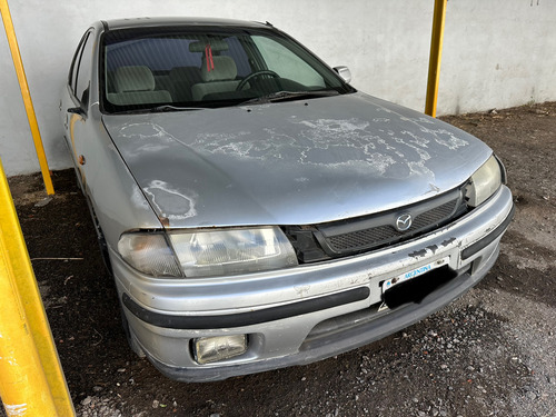 Mazda 323F 1.7 Sedan Glx