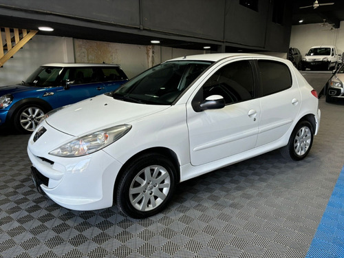 Peugeot 207 1.4 Active 75cv