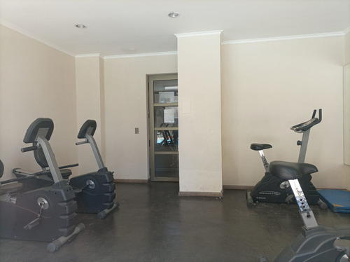 Refv:13105** 1 Dormitorio 1 Baño, ¡para Inversión O