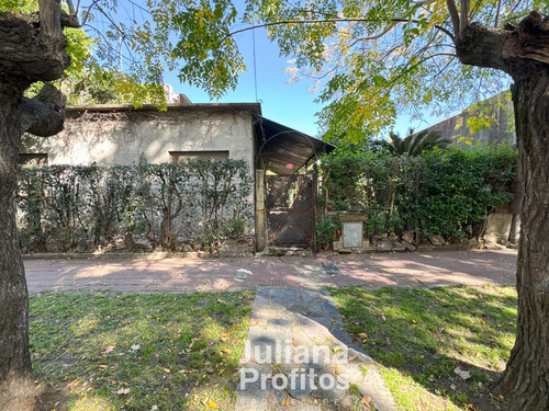 Terreno En Venta Adrogué.