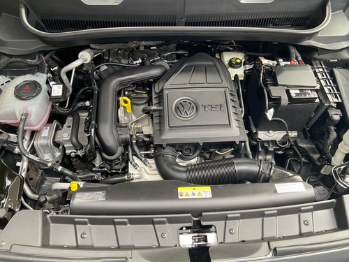 Volkswagen T-Cross 1.0 200 TSI TOTAL FLEX SENSE AUTOMÁTICO