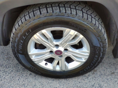 Imagen 6 de 15 de Fiat Idea 1.6 Con Gnc. Adventure 115cv 2011 Exelente Estado!
