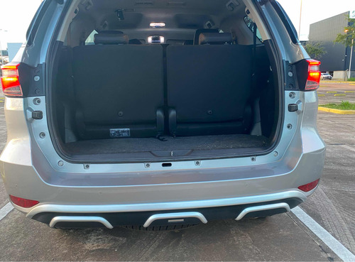 Toyota SW4 2.8 Srx 204Cv 4X4 7As At