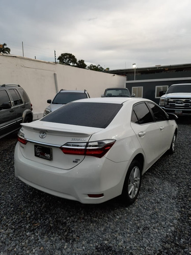Imagen 2 de 11 de Toyota Corolla