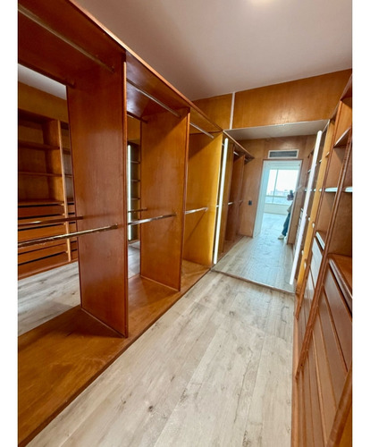 Se Alquila Ph 583m2 Mirador De Los Campitos 7746